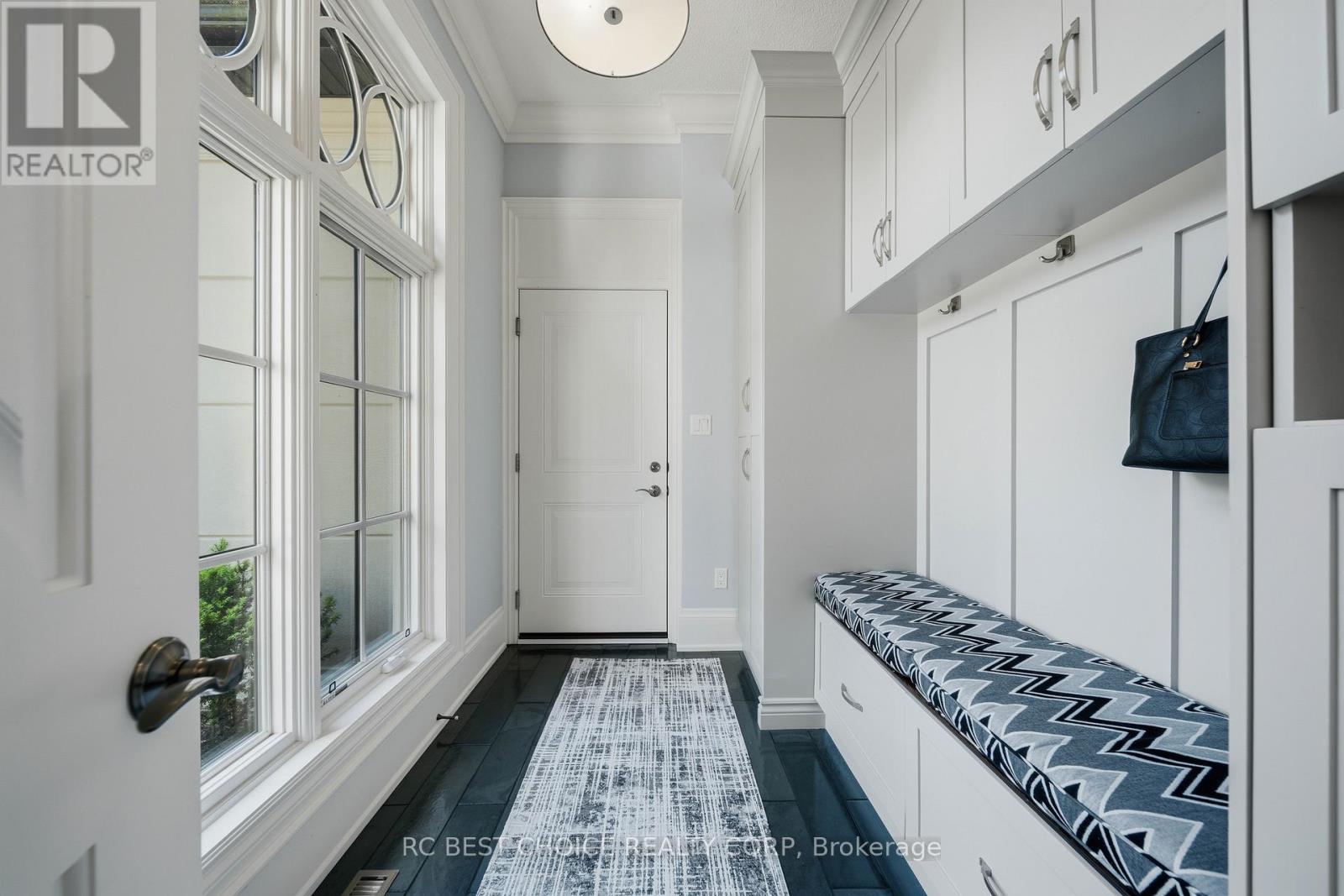 1577 GLOUCESTER ROAD - Image 23