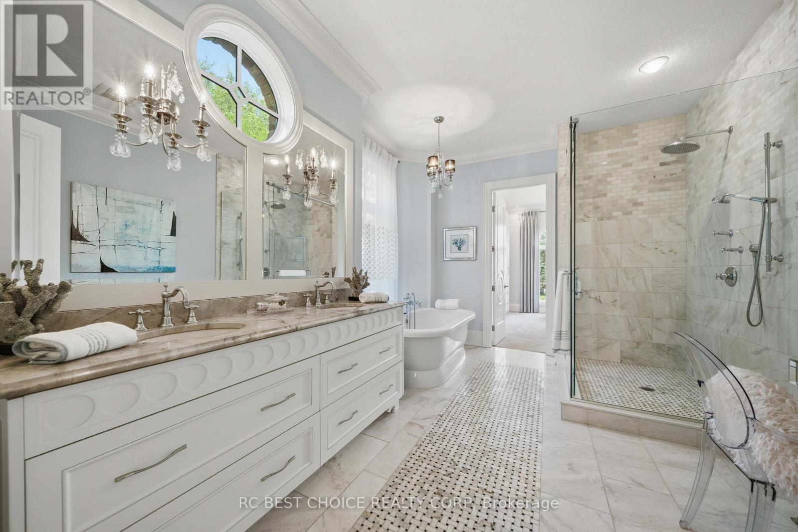 1577 GLOUCESTER ROAD - Image 25