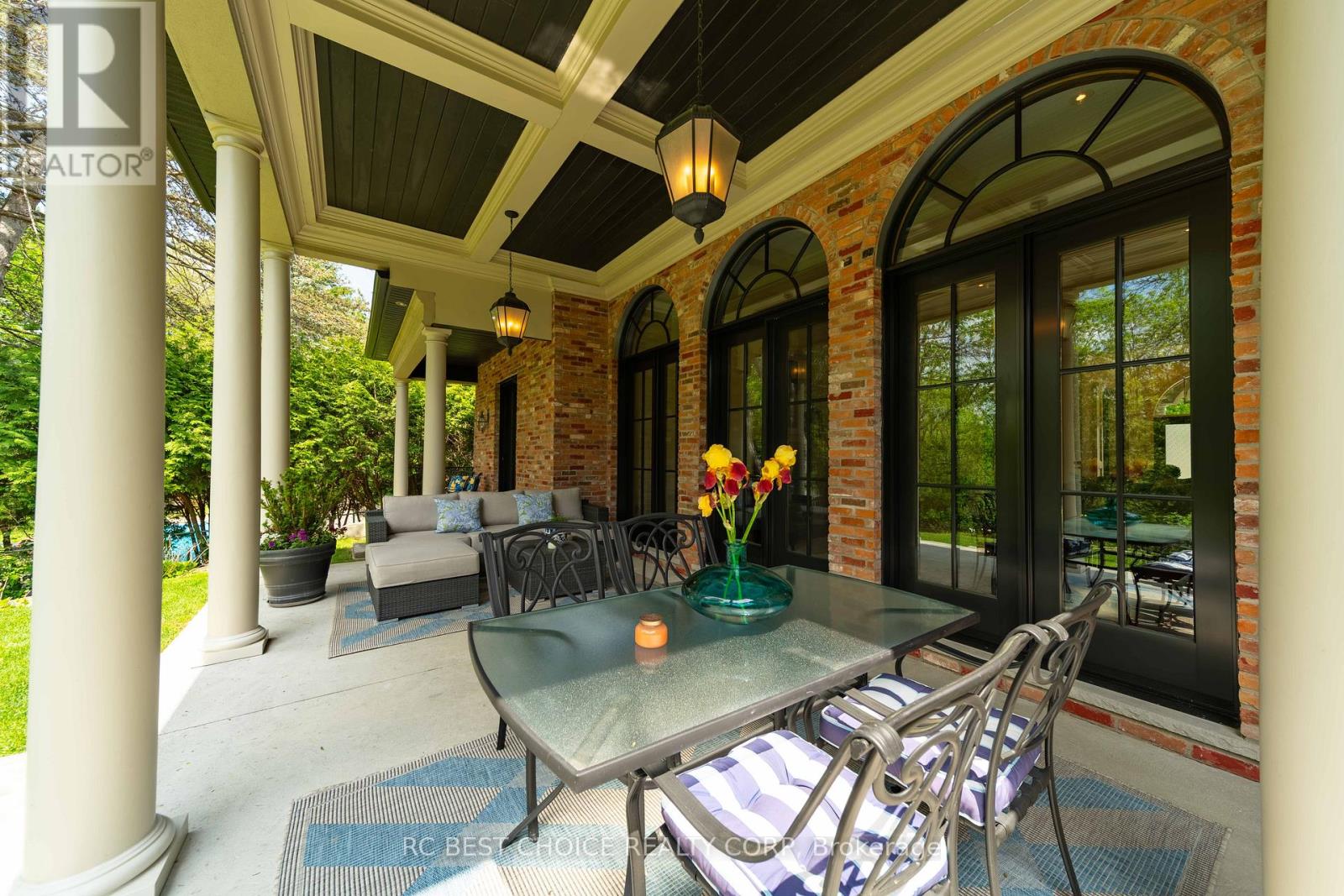 1577 GLOUCESTER ROAD - Image 9