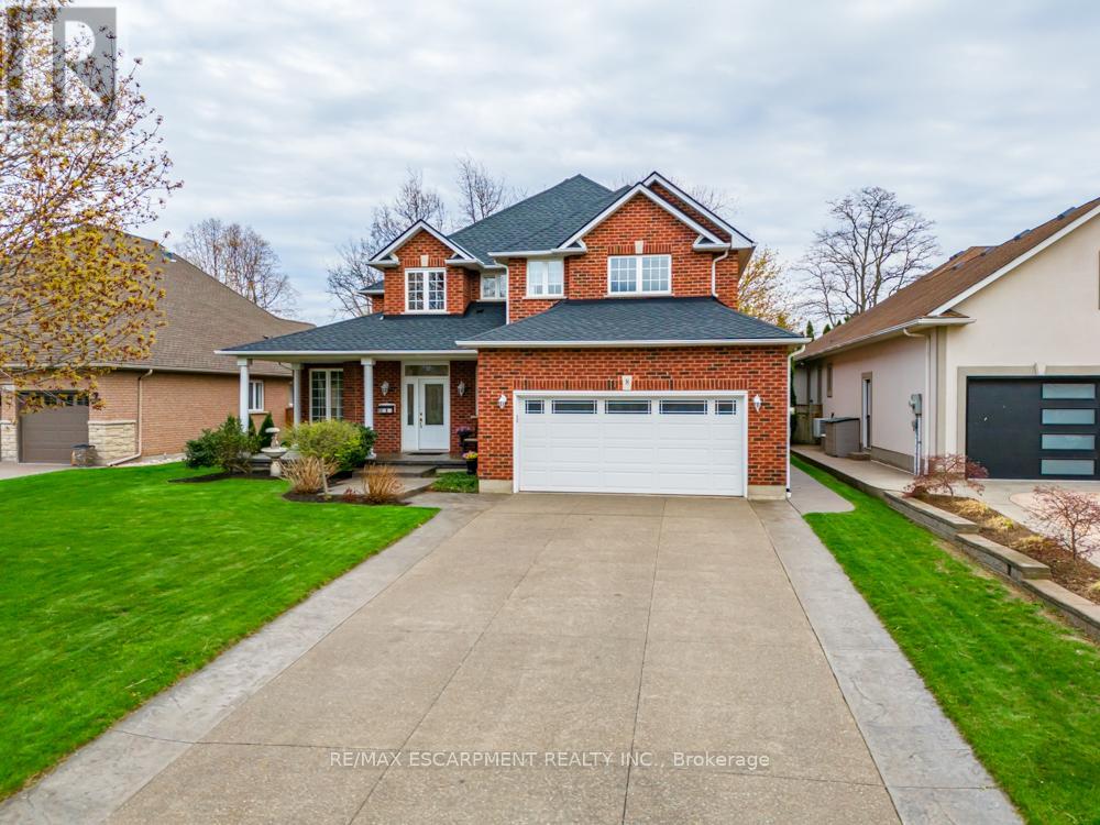 8 SOPHIE COURT - 46