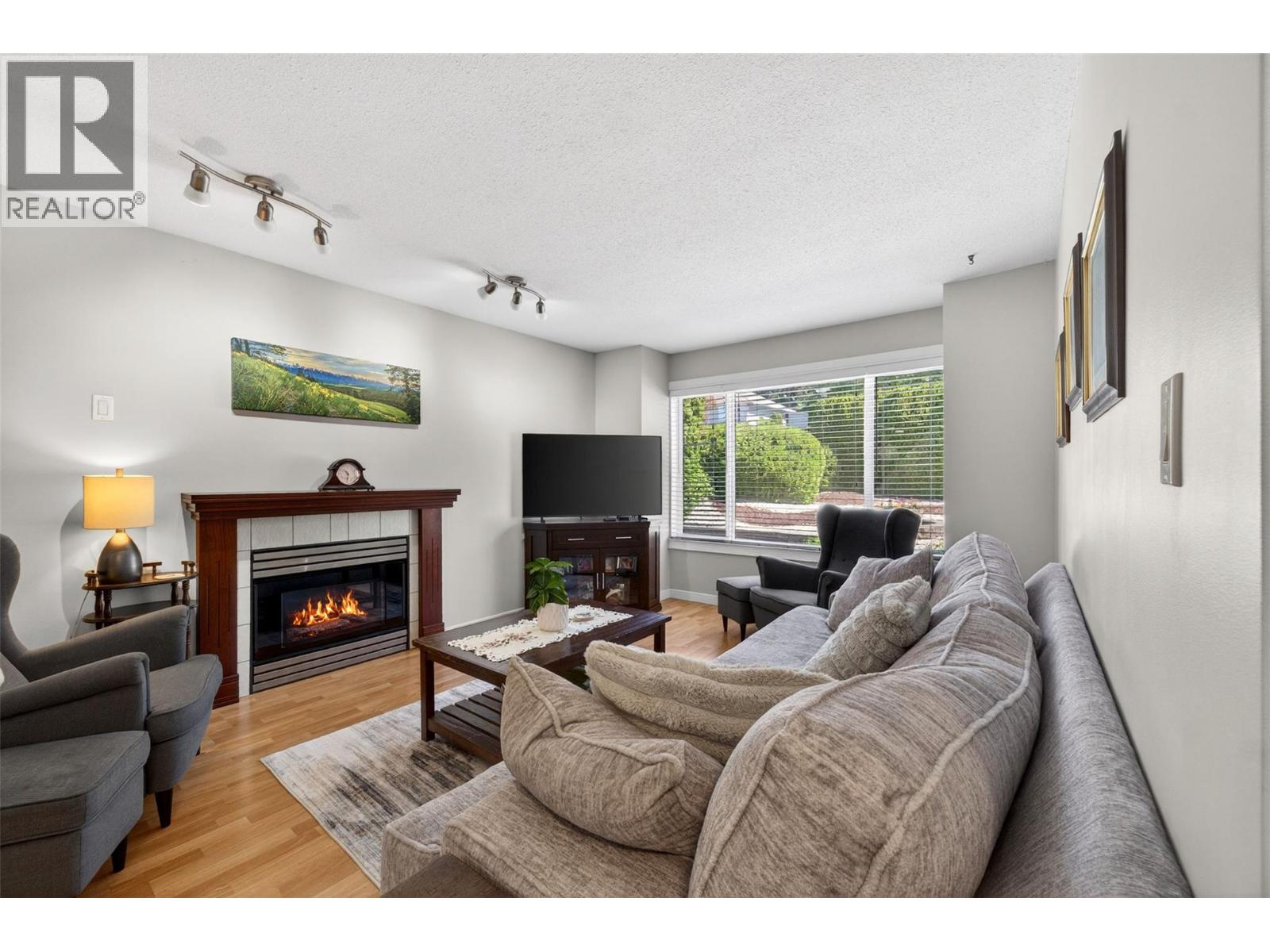 331 17 Street SE, Salmon Arm