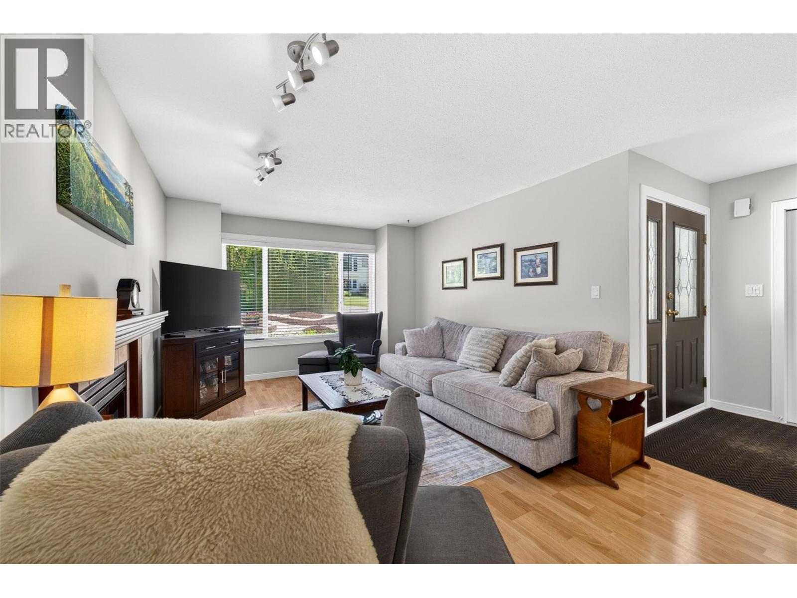 331 17 Street SE, Salmon Arm