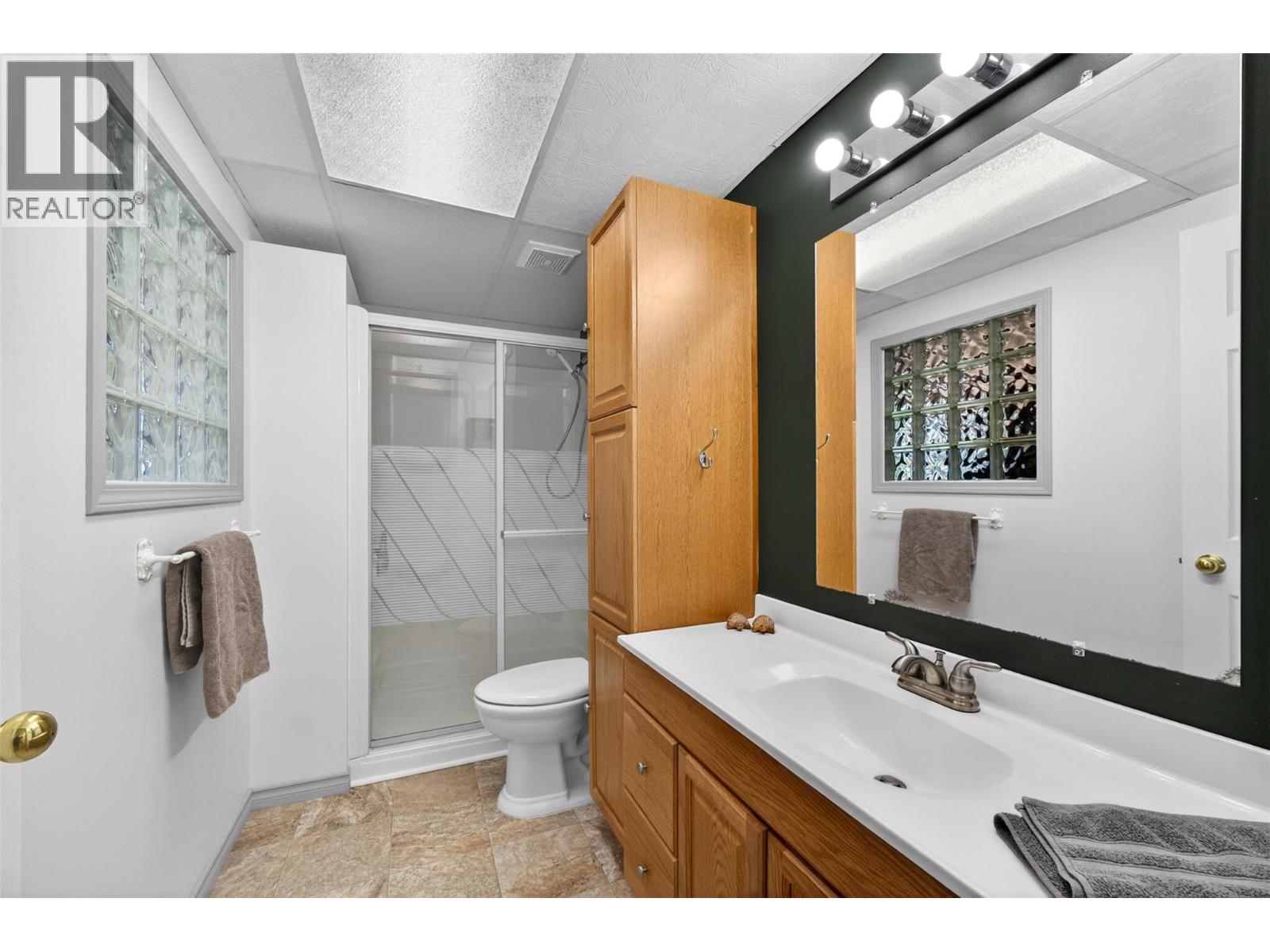 331 17 Street SE - 35