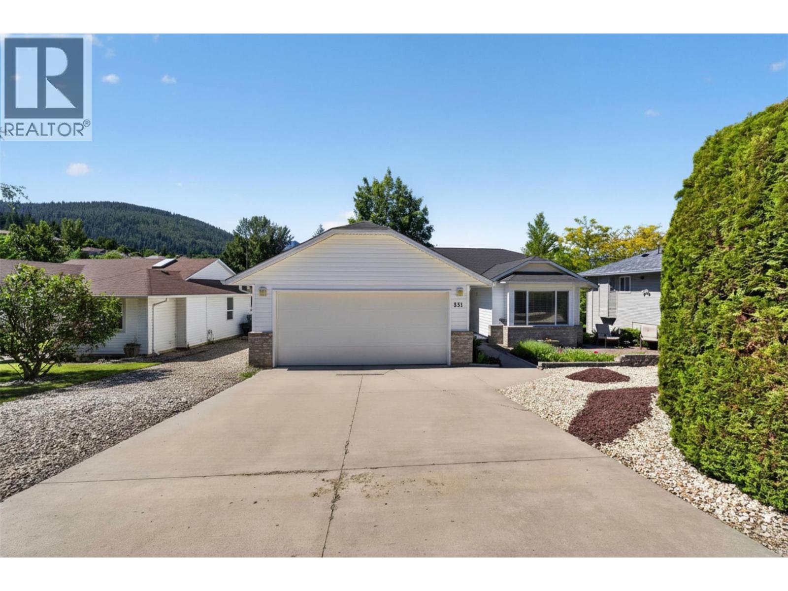 331 17 Street SE, Salmon Arm