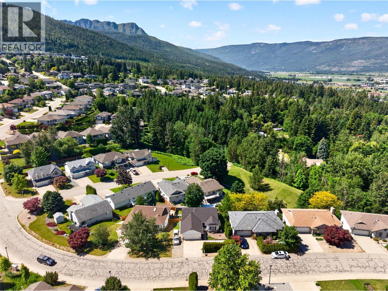 331 17 Street SE, Salmon Arm