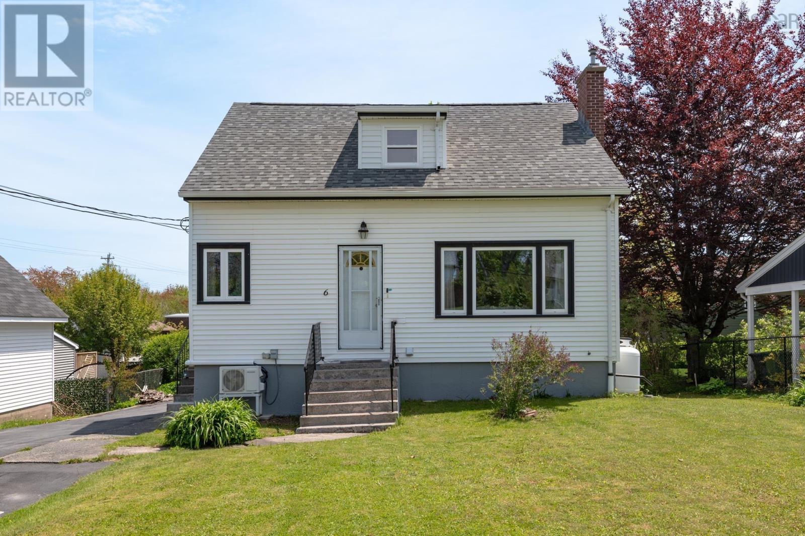 Property 42 of 42 of 6 Parkdale Avenue