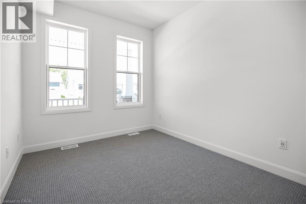26 BEACHWALK Crescent - 9