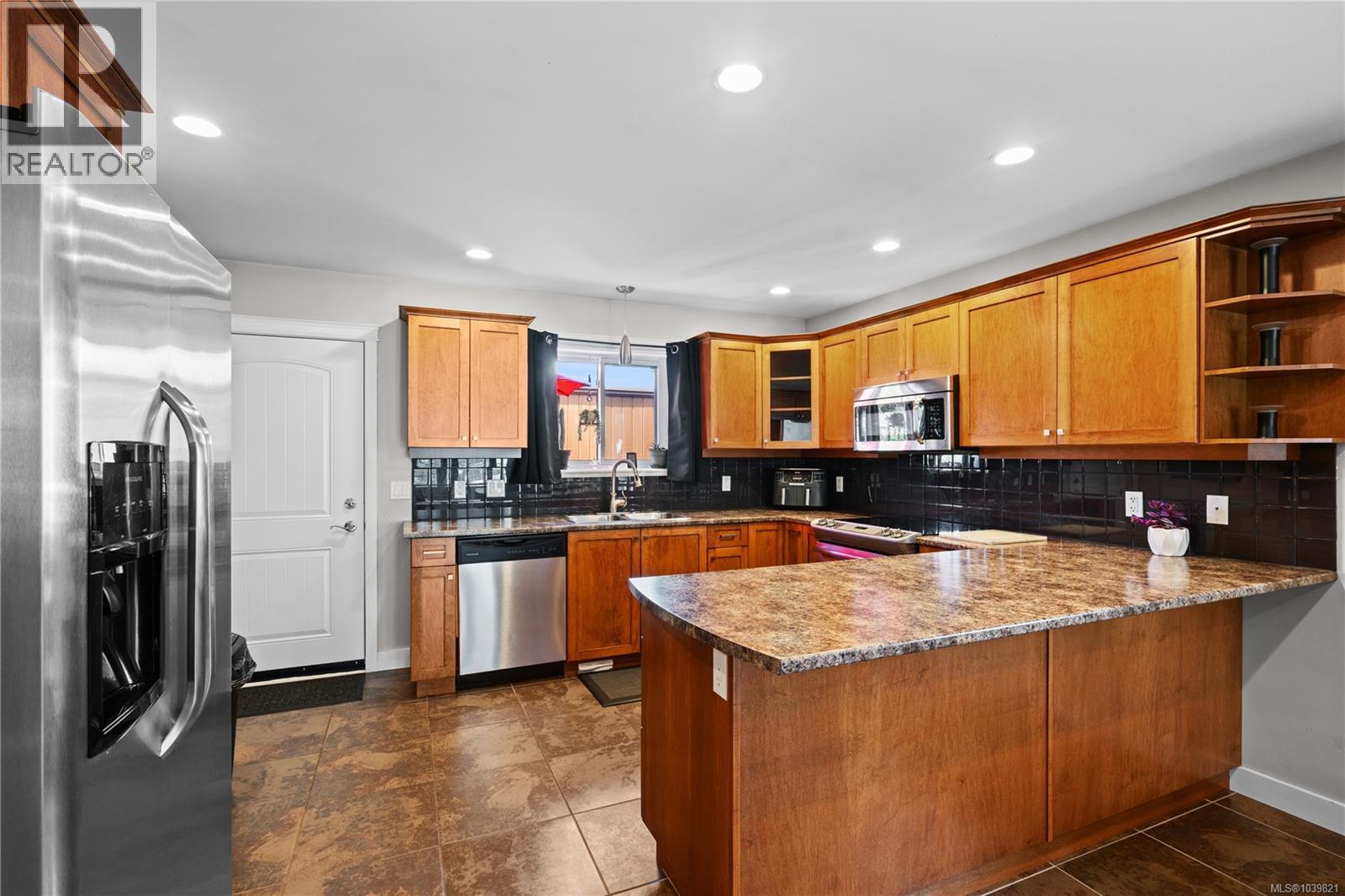 6748 Steeple Chase, Sooke