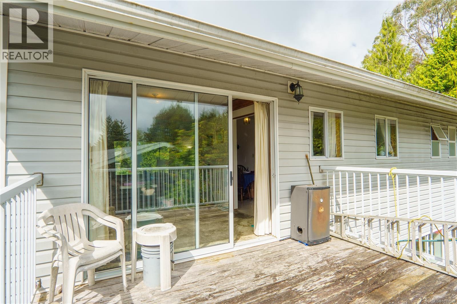 1251 Rupert Rd - 24