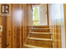 Primary Bedroom - 1251 Rupert Rd, Ucluelet, BC V0R3A0 Photo 10