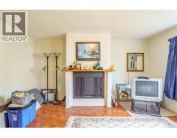 1251 Rupert Rd, Ucluelet, BC V0R3A0 Photo 15