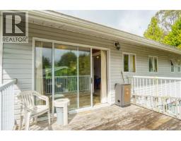 1251 Rupert Rd, Ucluelet, BC V0R3A0 Photo 24