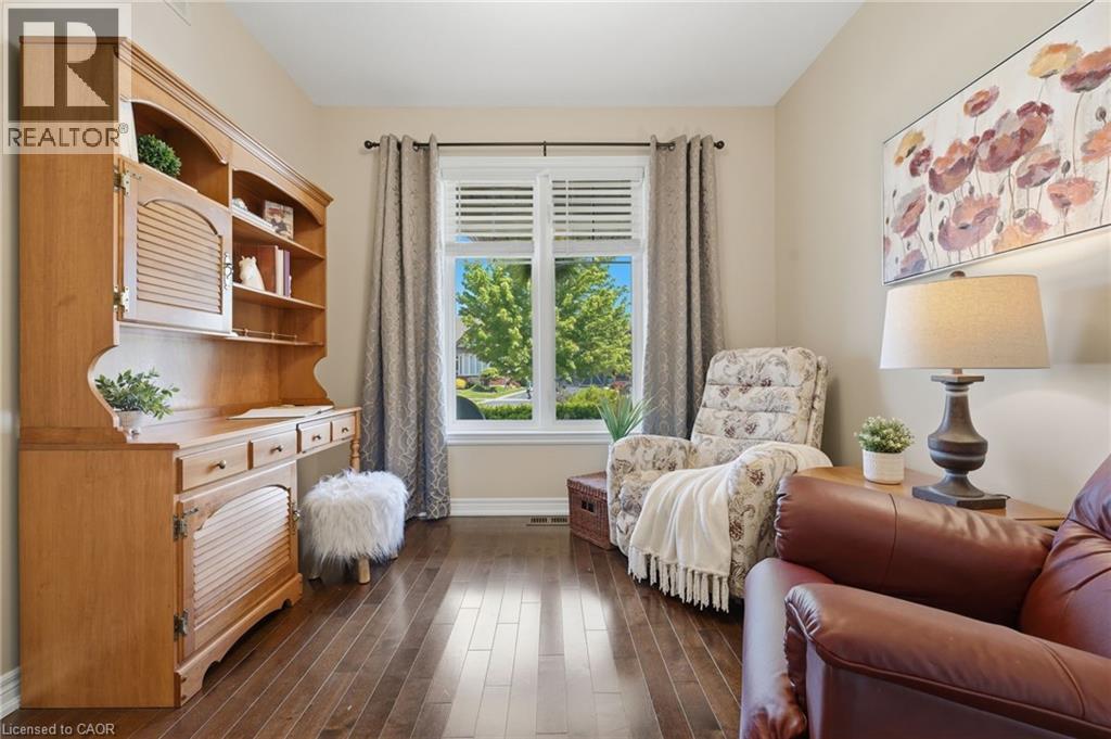 6 MANORWOOD Road - 10