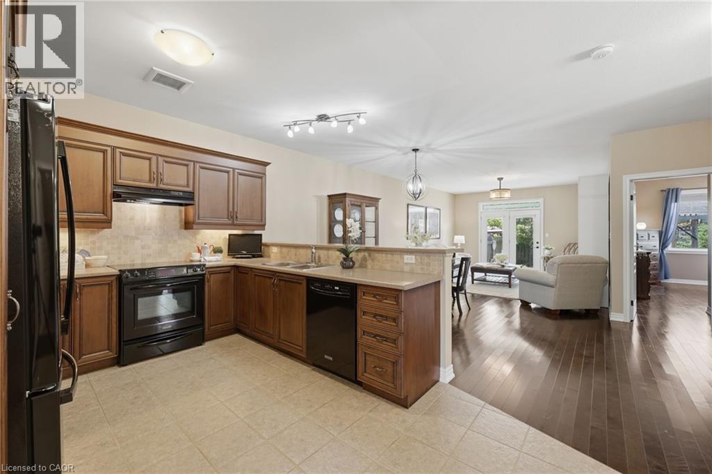 6 MANORWOOD Road - Image 17
