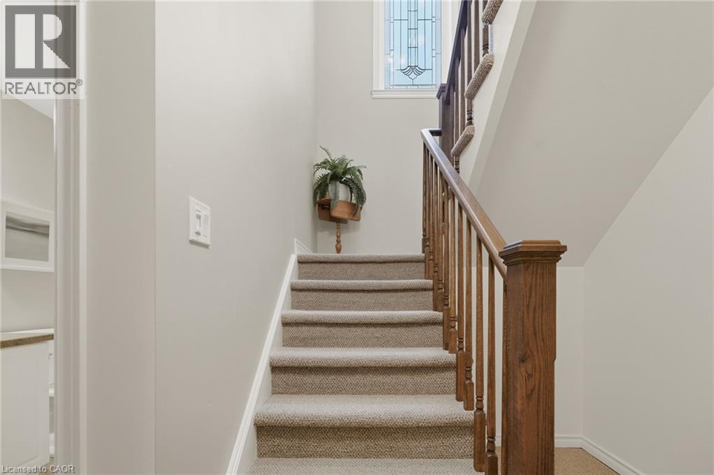 6 MANORWOOD Road - 28