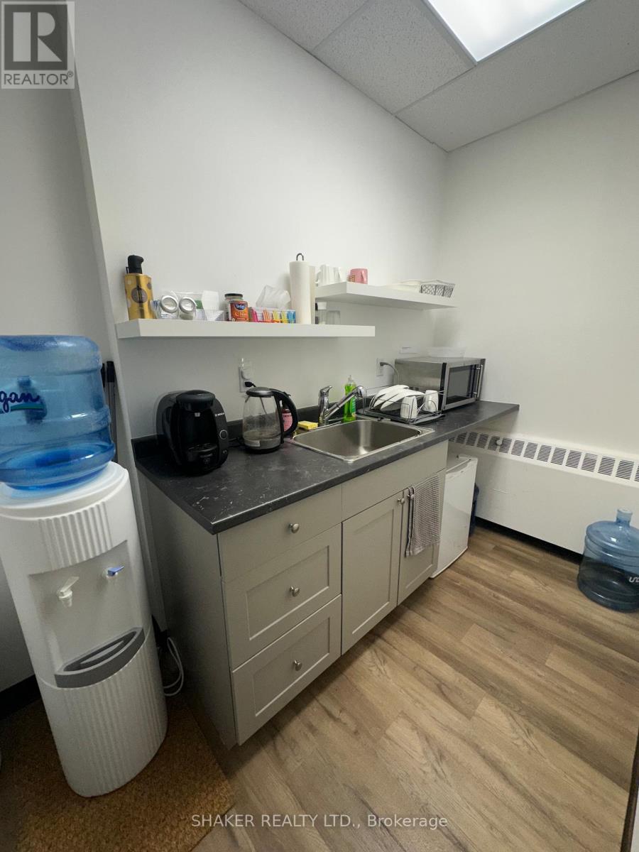 Office for Rent in Ottawa – 185 SOMERSET STREET W, Ottawa – MLS# X13423100 - Image 1