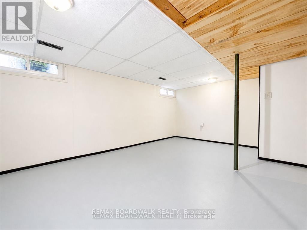 53J SUMAC STREET - 11