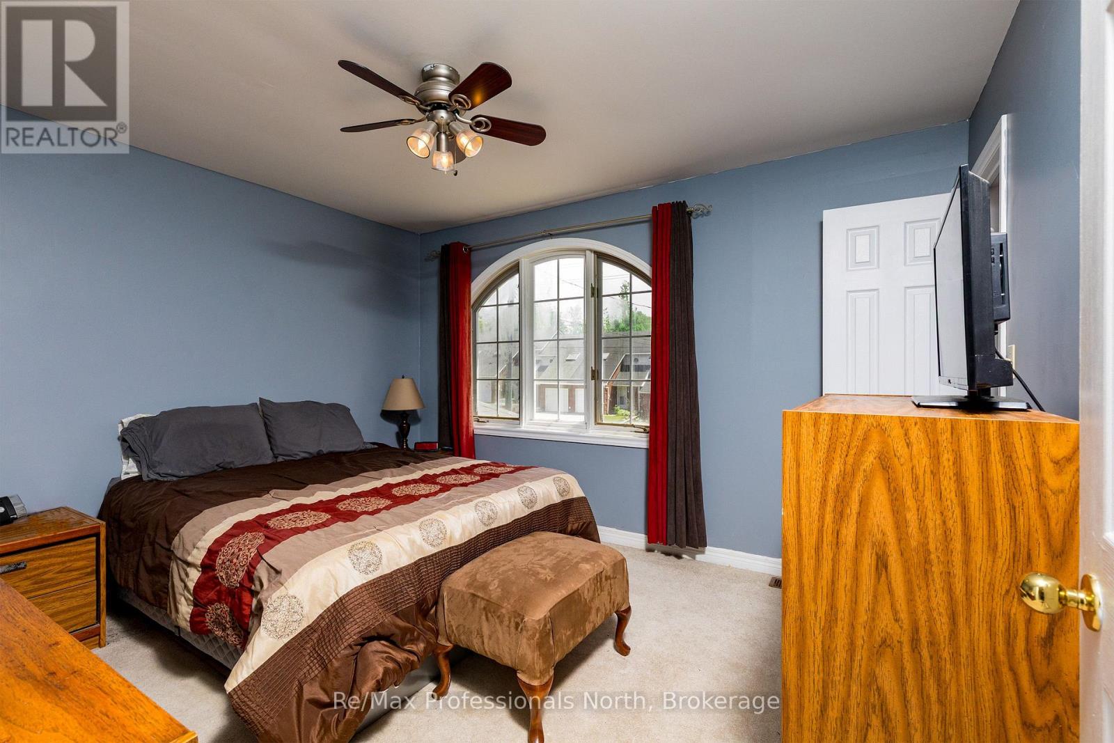 340 JAMES STREET W - 17