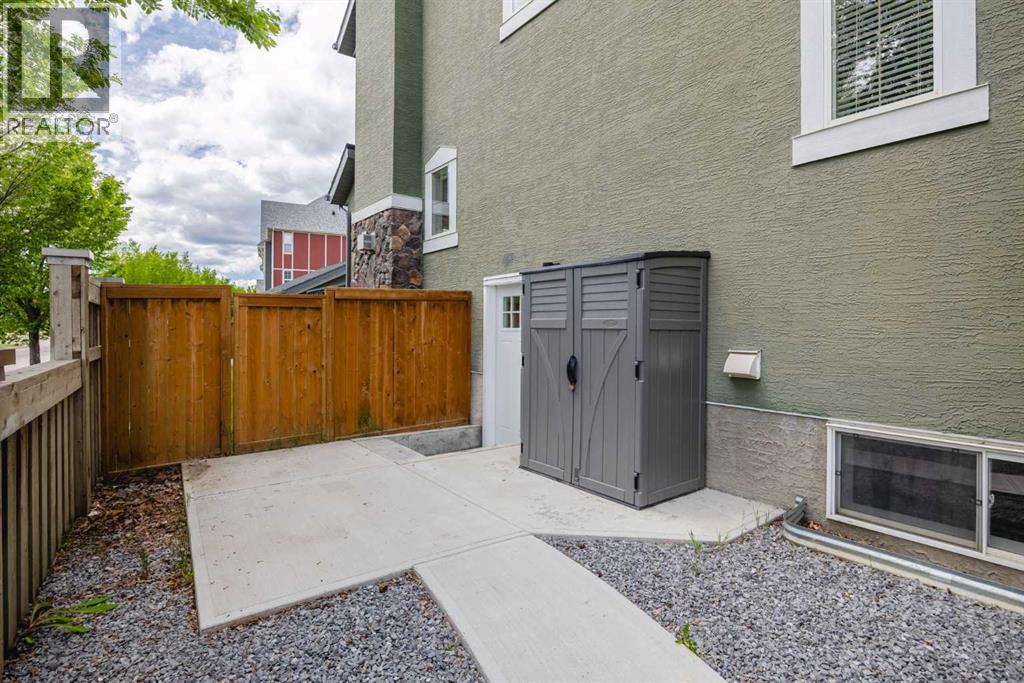 Completely separate Suite Entry