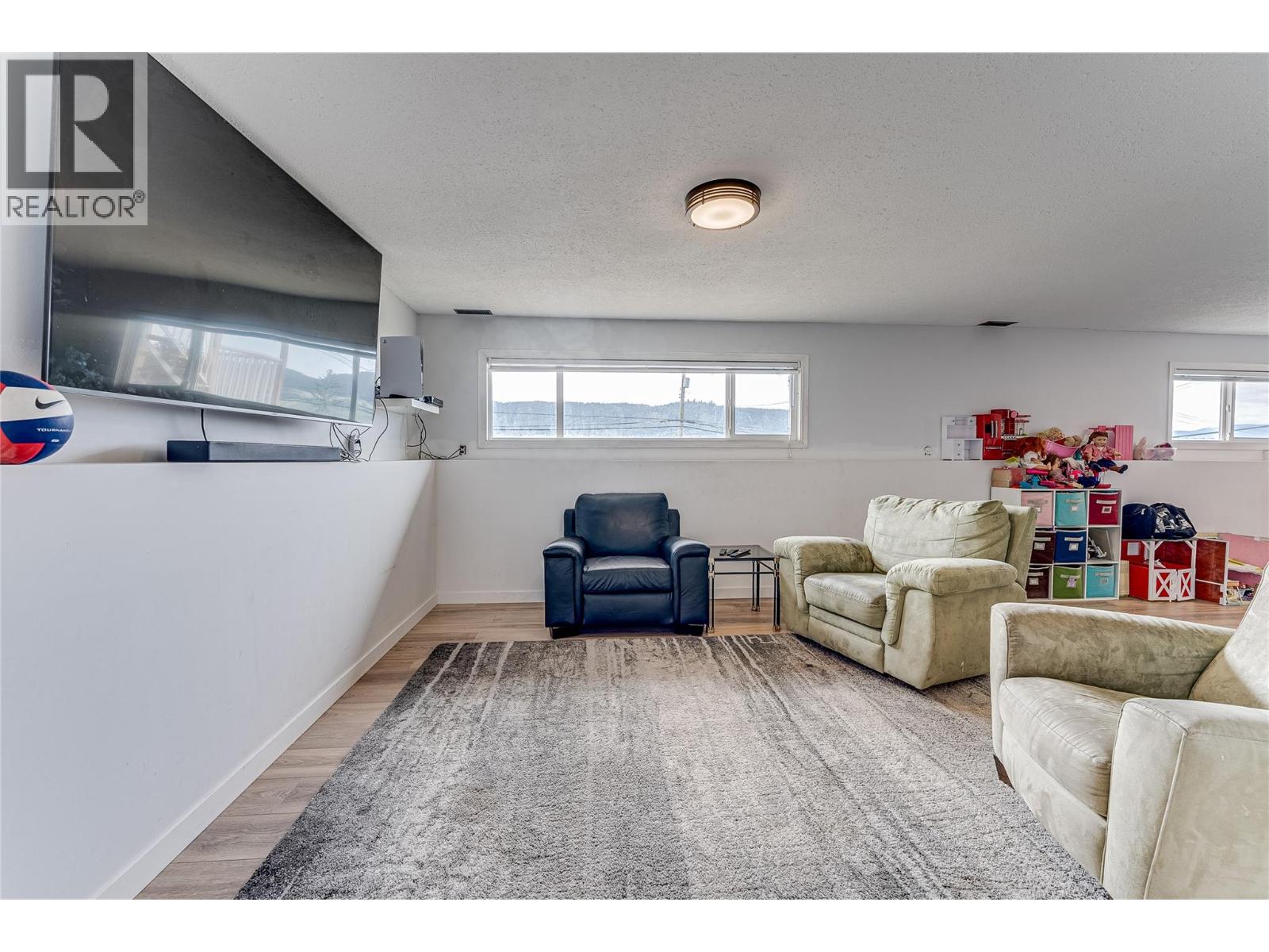 7415 Tronson Road - 19