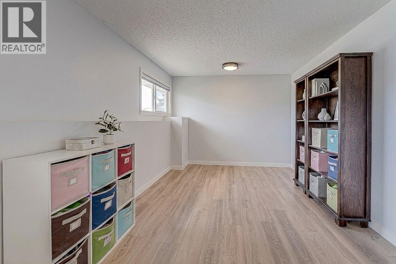 7415 Tronson Road - 21