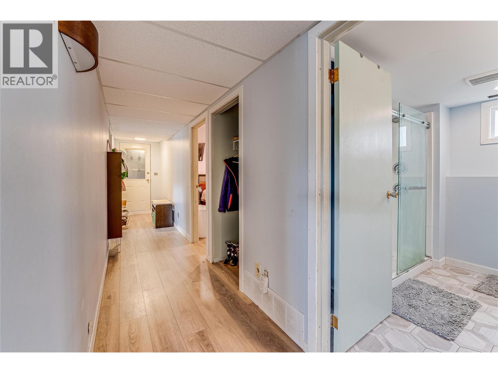 7415 Tronson Road - 25