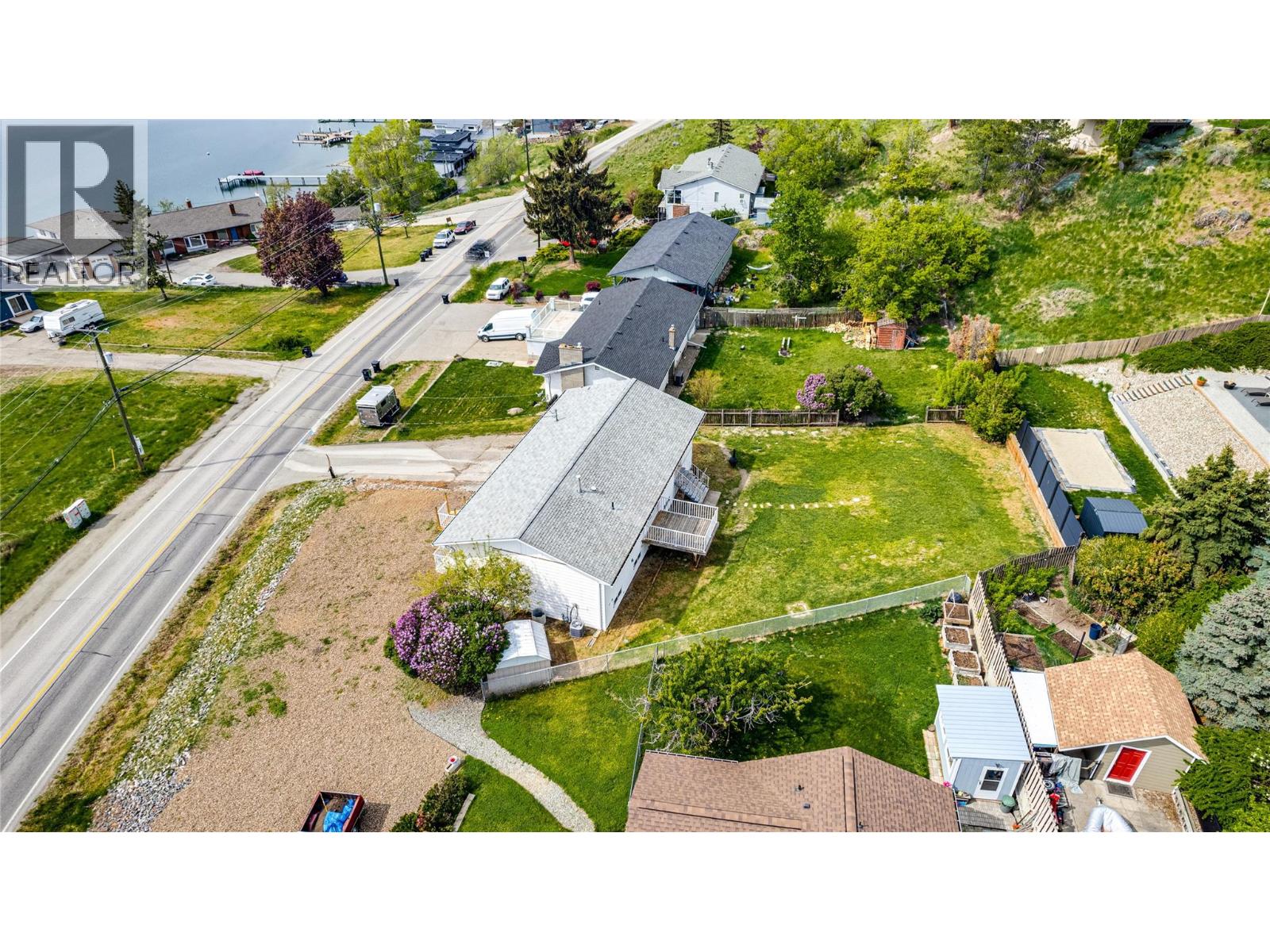 7415 Tronson Road - 32