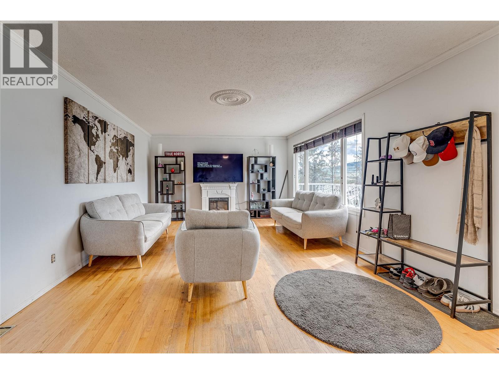 7415 Tronson Road - 9