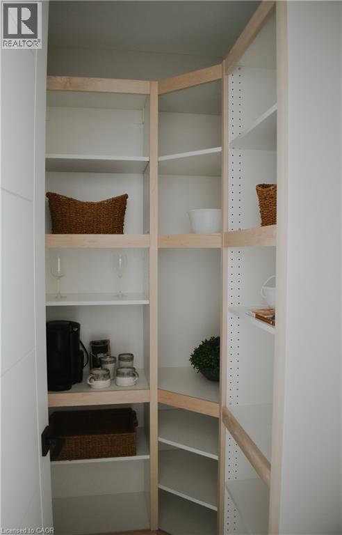 403 MASTERS Drive - Image 7
