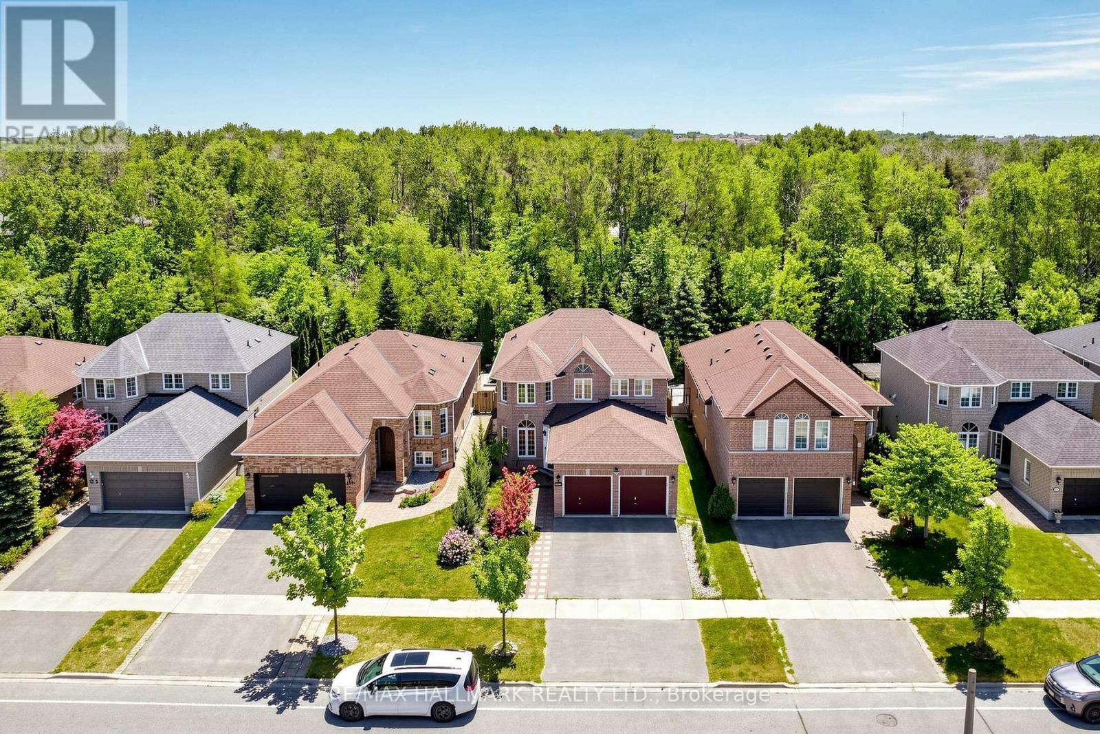 127 HUMBERLAND DRIVE - 40