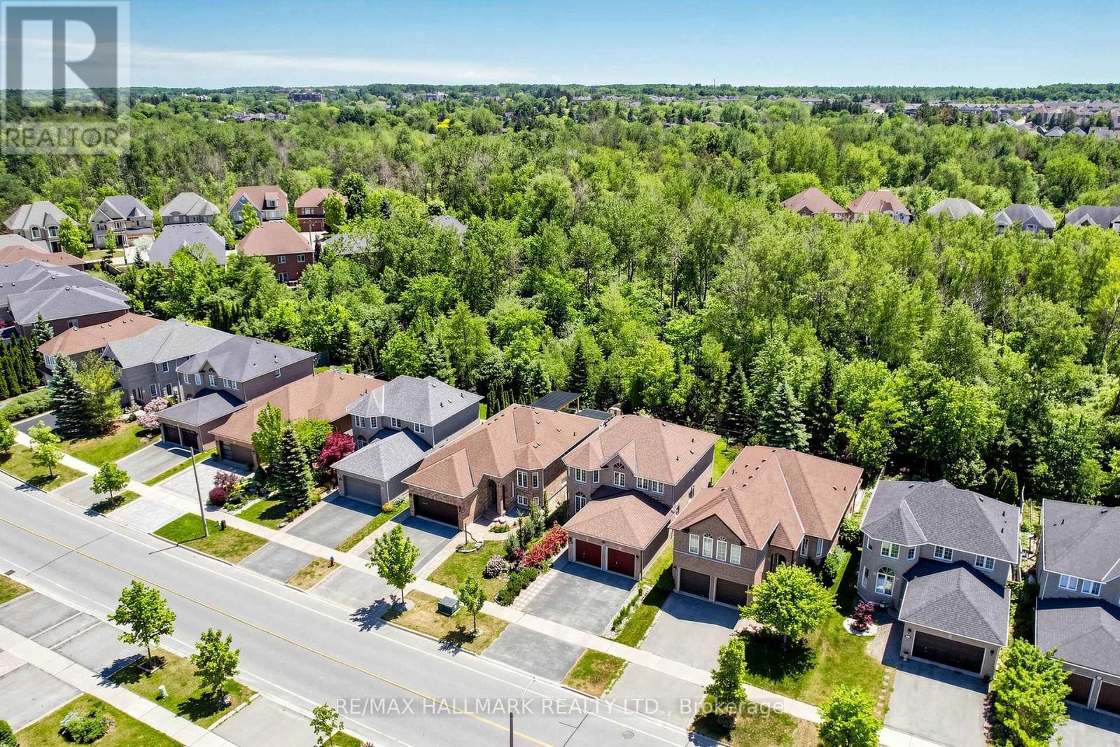 127 HUMBERLAND DRIVE - 42