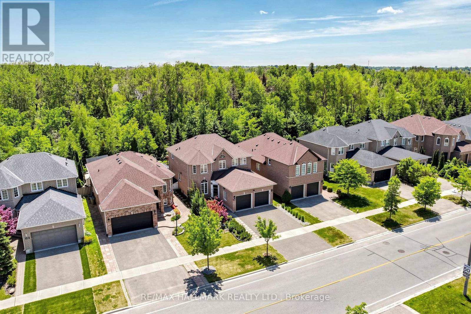 127 HUMBERLAND DRIVE - 39