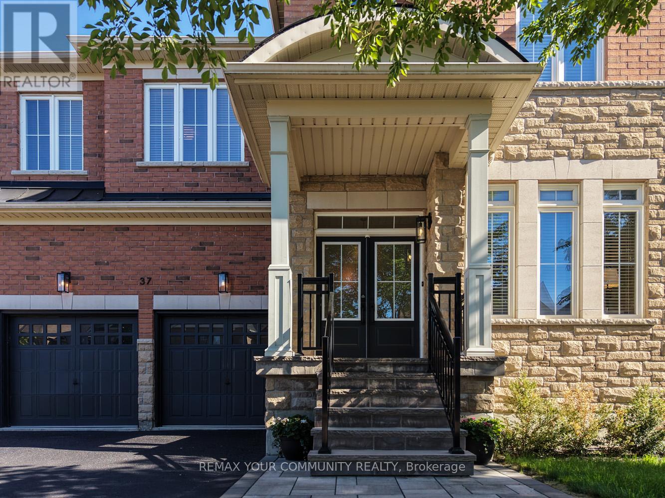 37 HERON HOLLOW AVENUE - 4