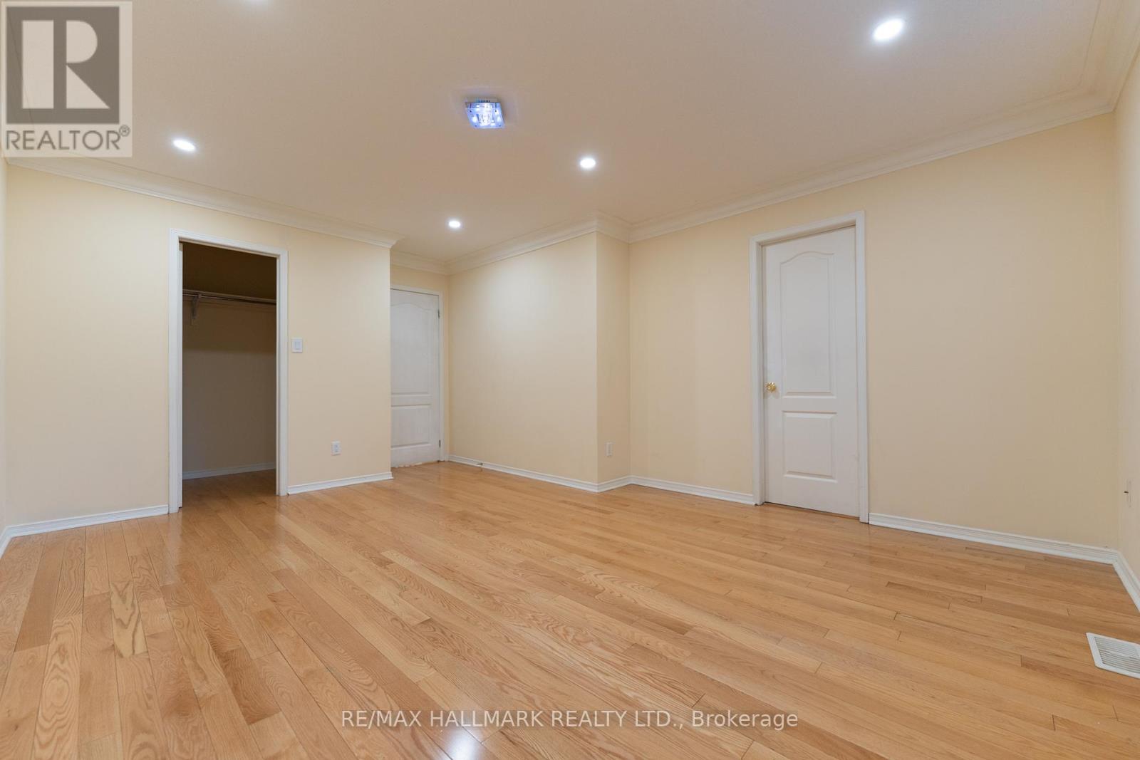 60 DOVETAIL DRIVE - 17