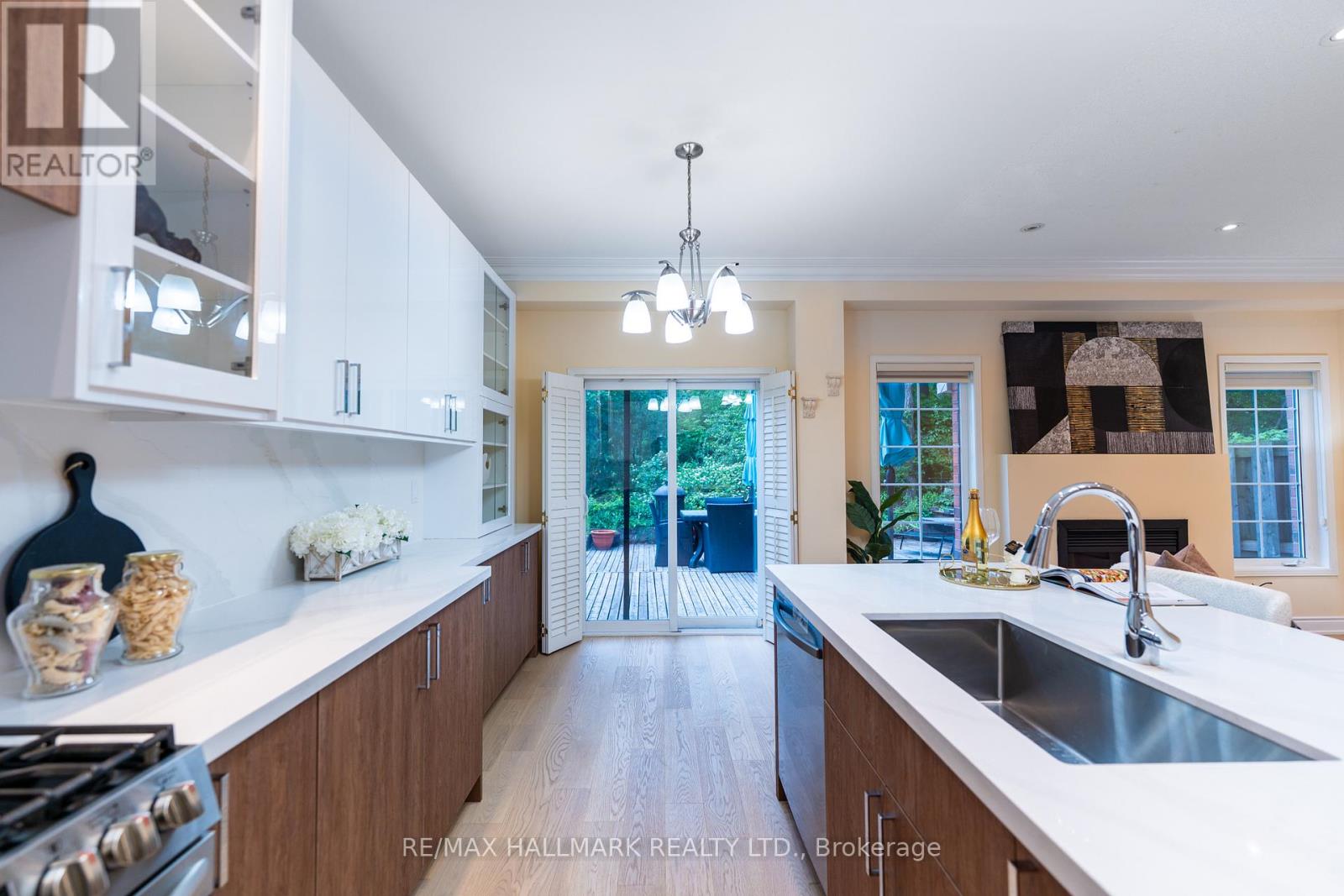 60 DOVETAIL DRIVE - 7