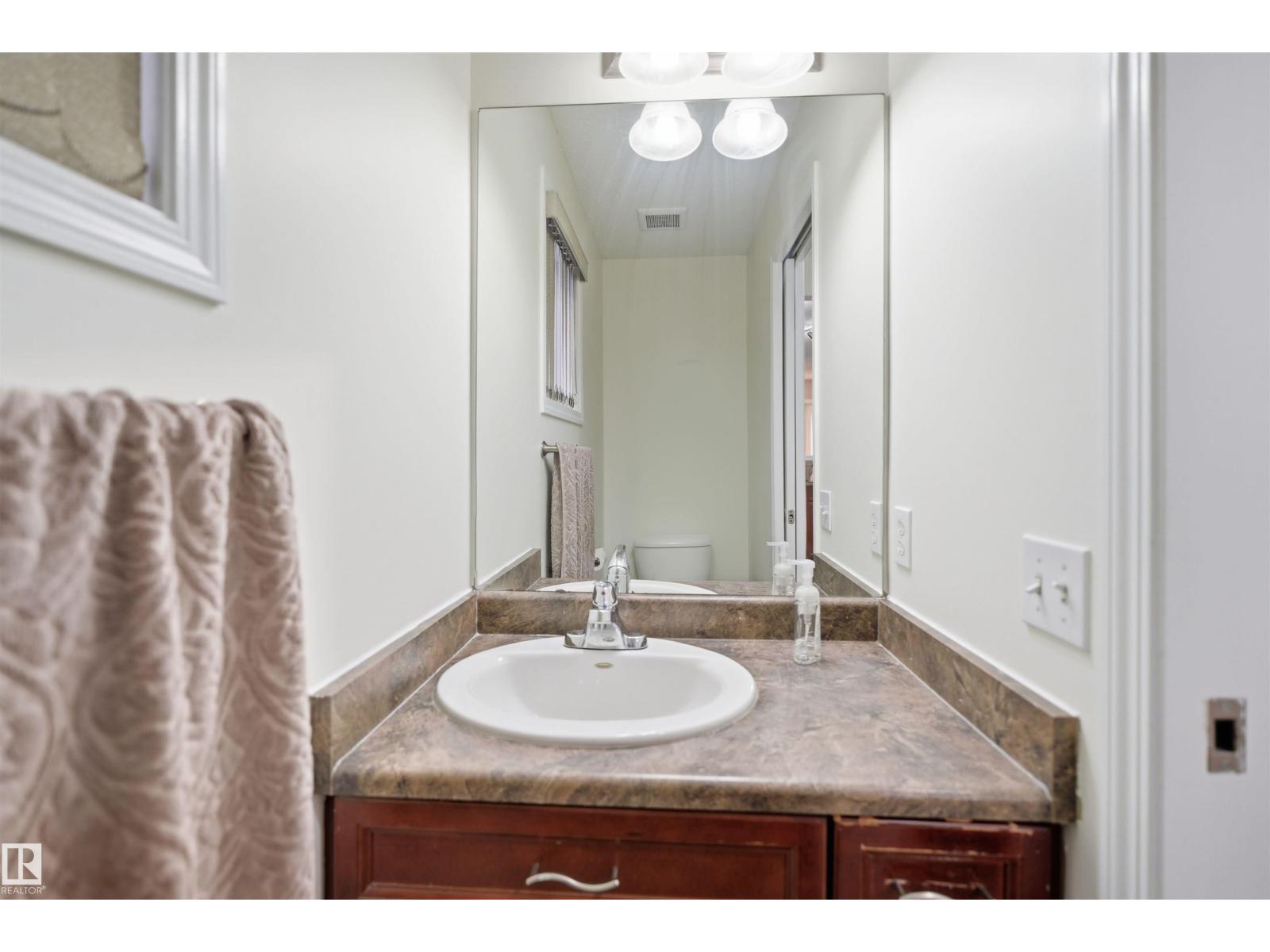 1560 37B AV NW — photo 15