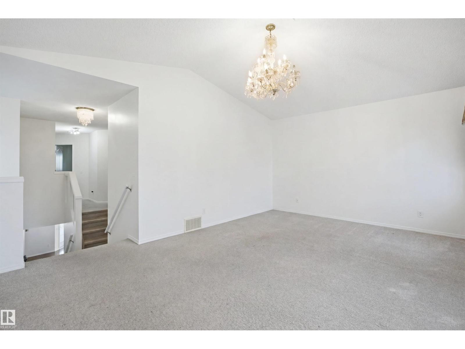 1560 37B AV NW — photo 17