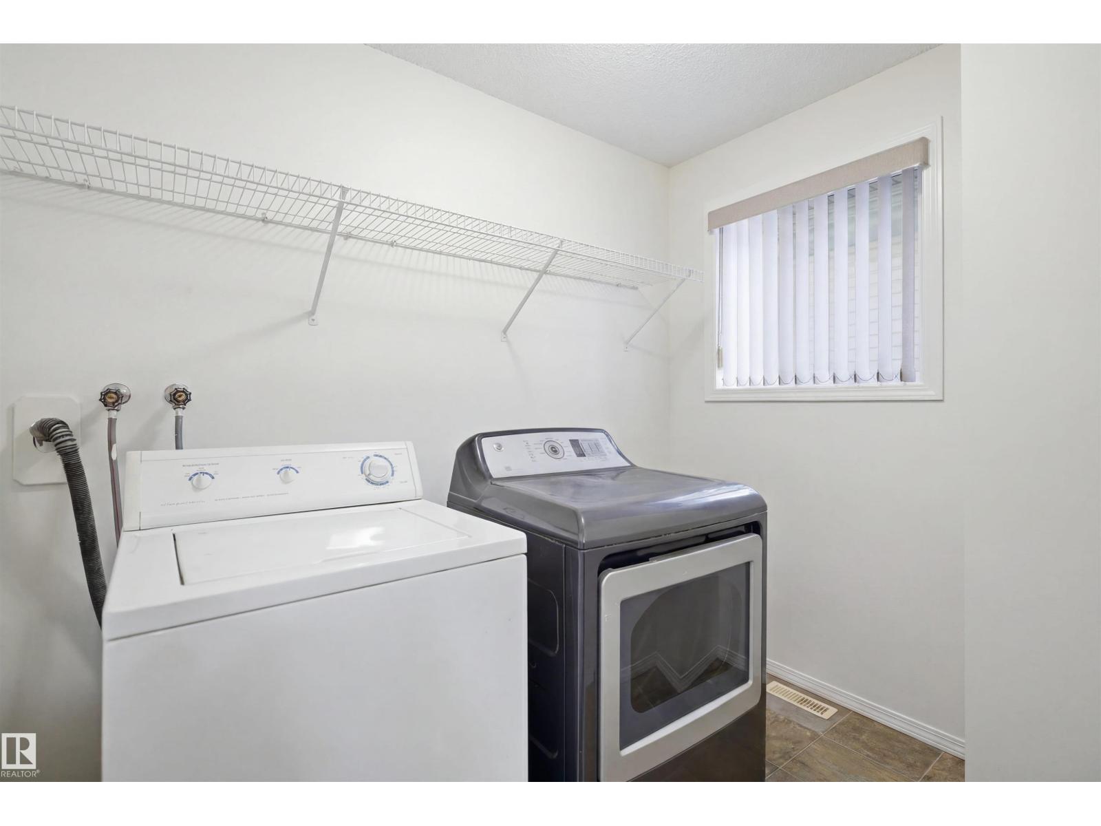 1560 37B AV NW — photo 22