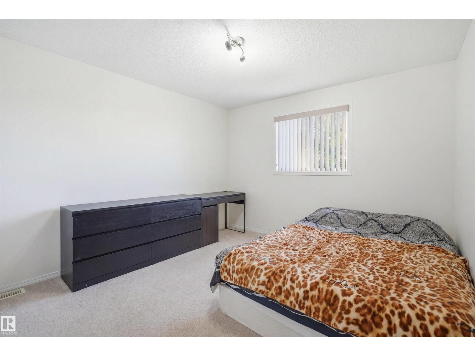 1560 37B AV NW — photo 27