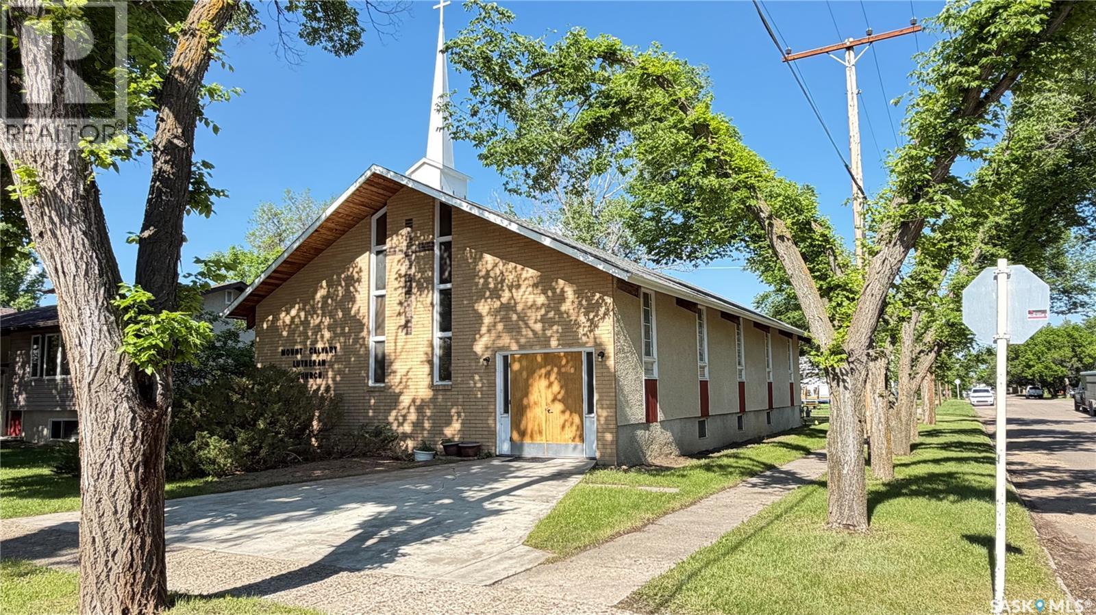 501 Harder STREET - photo 2