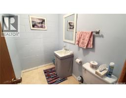 501 Harder Street, Maple Creek, SK S0N1N0 Photo 21