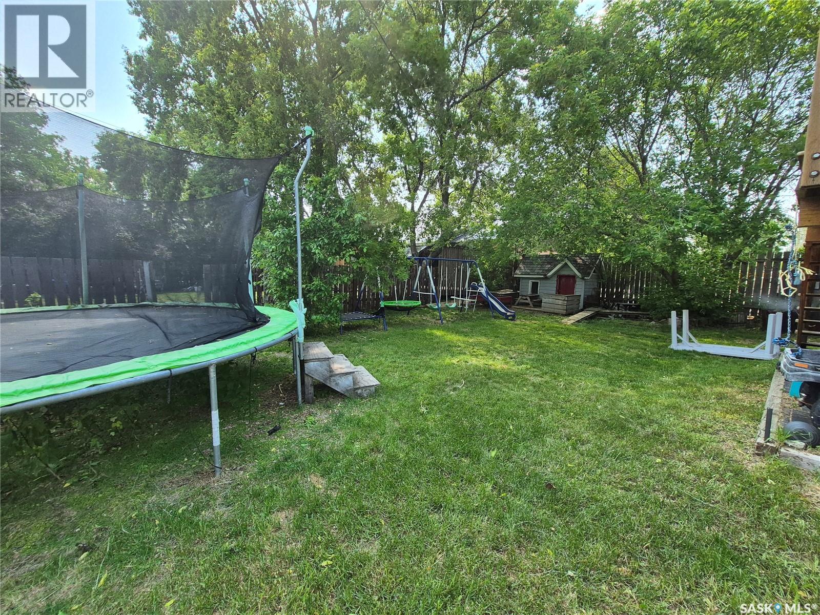302 Martin STREET — photo 32