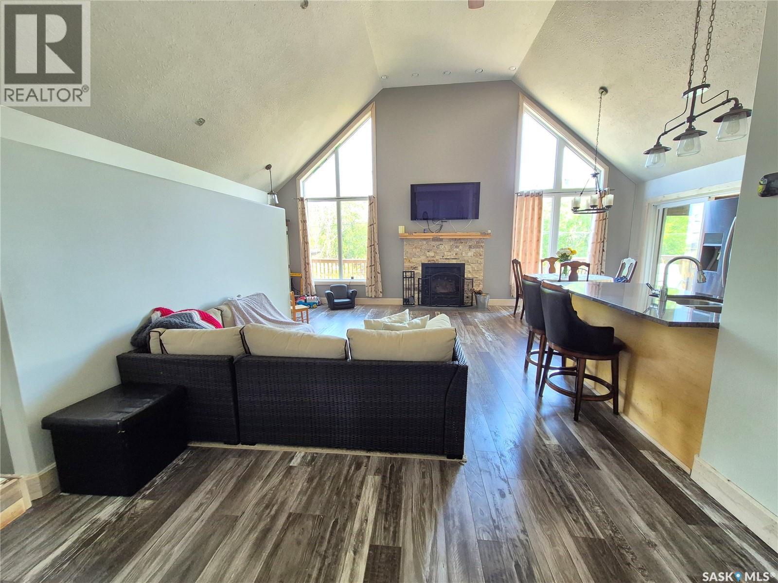 302 Martin STREET - photo 5