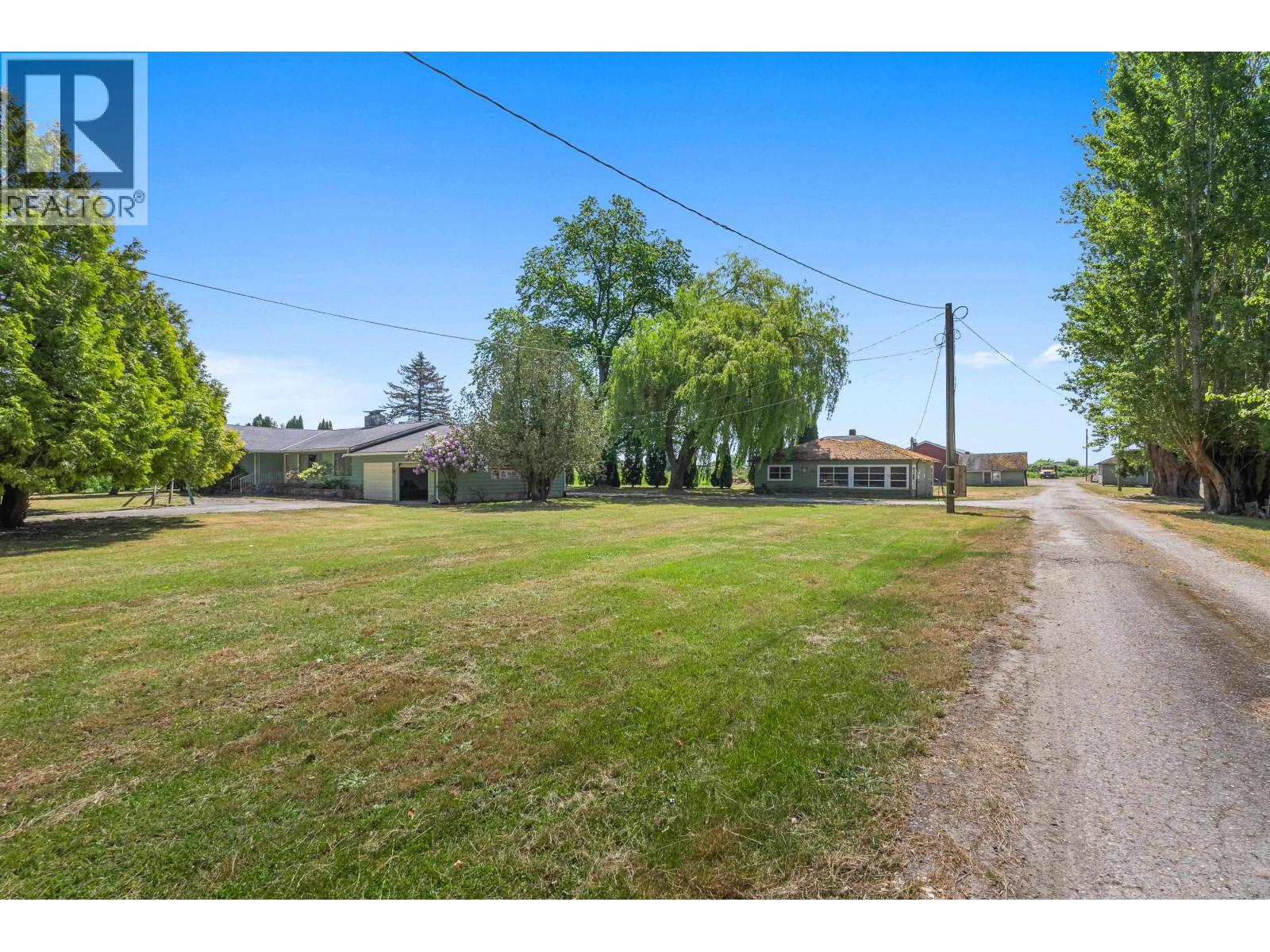 7064 LADNER TRUNK Road, Delta