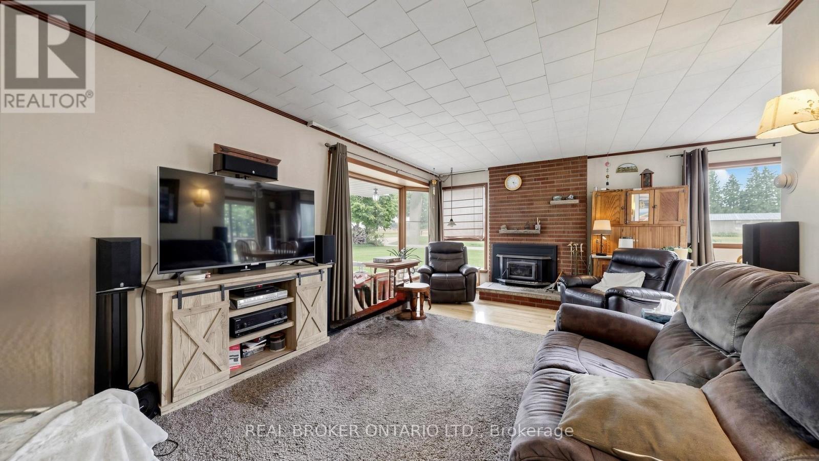 13908/13958 TRAFALGAR ROAD - 11