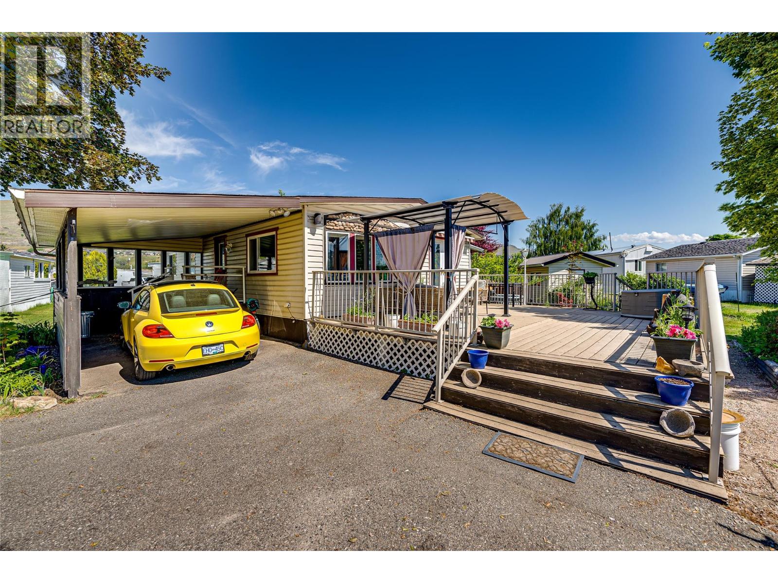 #106 2727 Lakeshore Road - 2