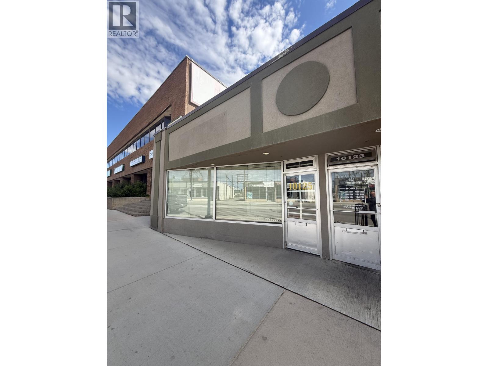 10125 100 STREET