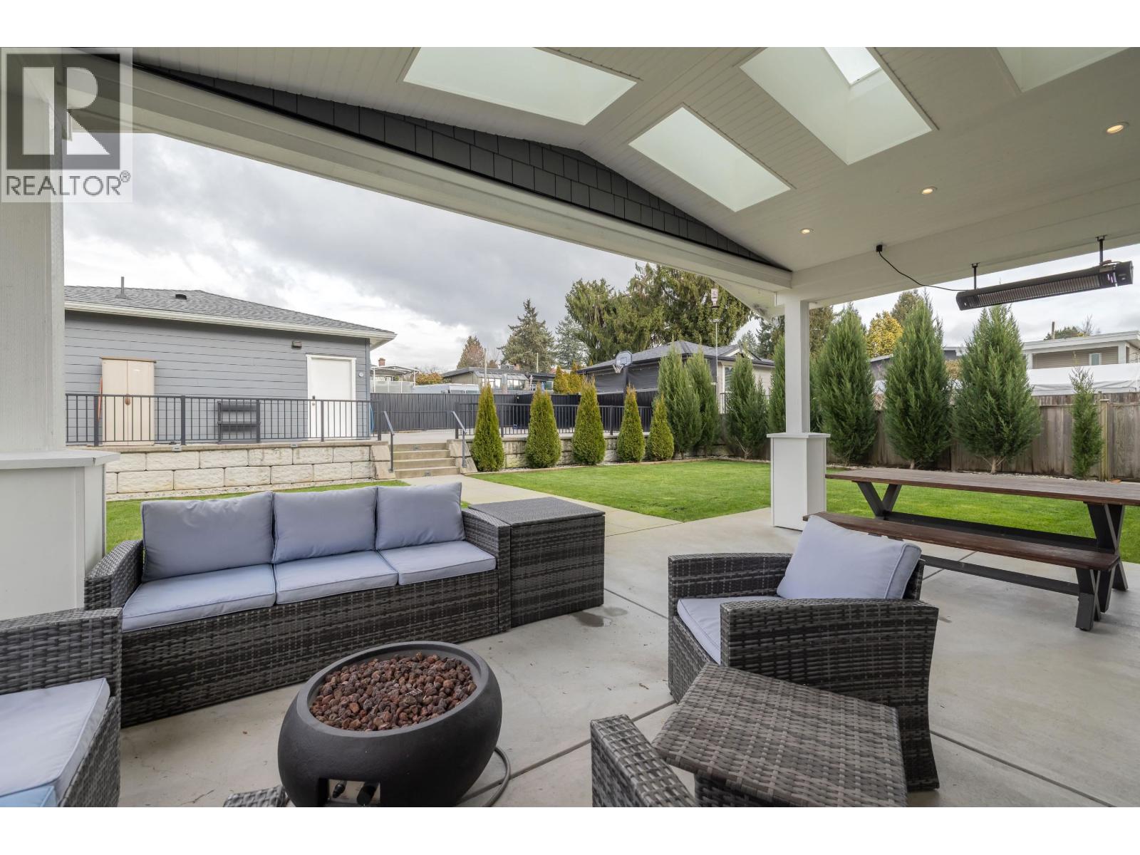 7139 PAULUS CRESCENT, Burnaby