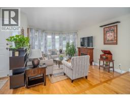 22987 123b Avenue, Maple Ridge, BC V2X0C4 Photo 9