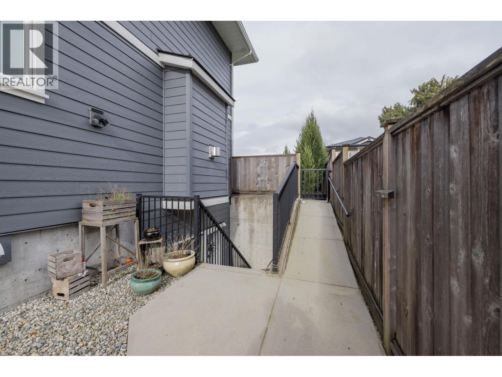 7139 PAULUS CRESCENT, Burnaby